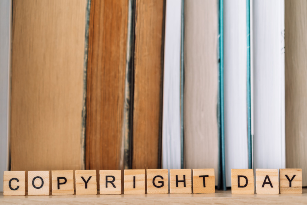 Les enjeux du droit d’auteur à l’ère numérique : défis et perspectives